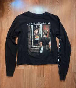 Friends Crop Top Long Sleeve Shirt (S)
