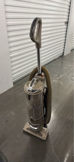 Shark Upright Bagless Vacuum Cleaner