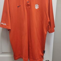 Size Large Nike Clemson Polo Shirt