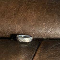 Men’s Wedding Band
