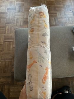 Unopened sleeve - MEMBERS MARK SIZE 4 diapers 66 count