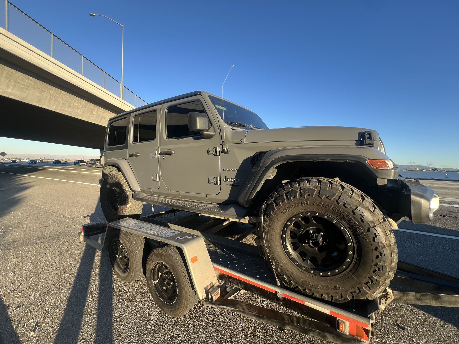 2018 Jeep Wrangler Sahara Part Out