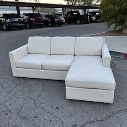 Pottery Barn Sectional  ( Can Deliver For $10 )