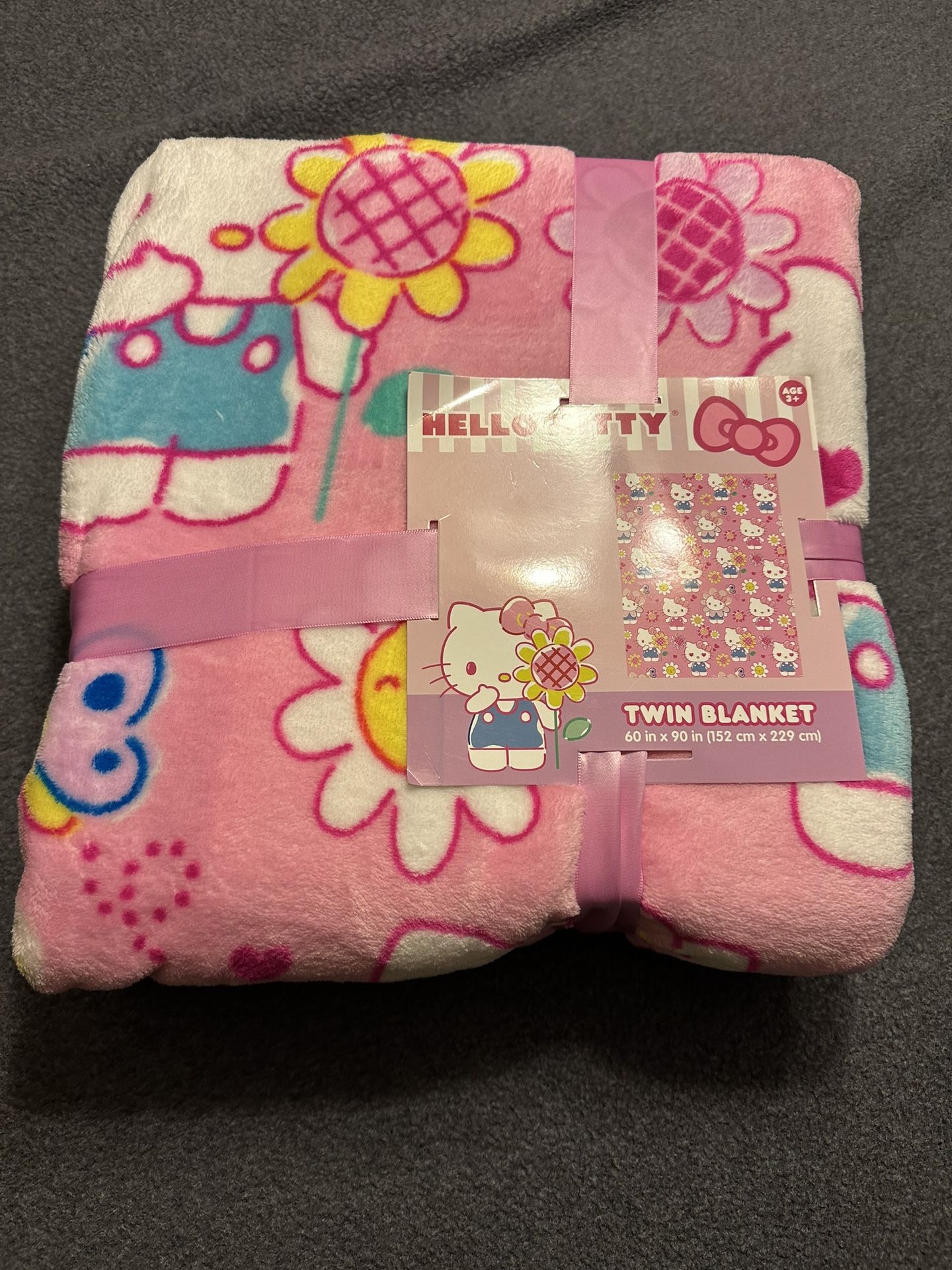 Hello Kitty,twin Blanket