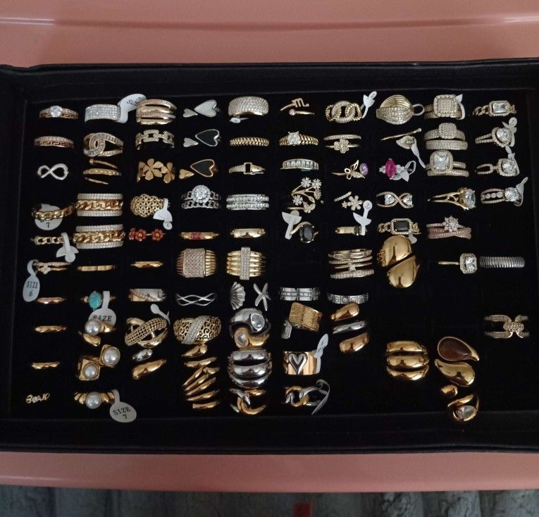Women's Rings