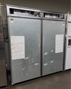 SUB-ZERO 72” BUILT-IN PANEL-READY REFRIGERATOR & FREEZER SET