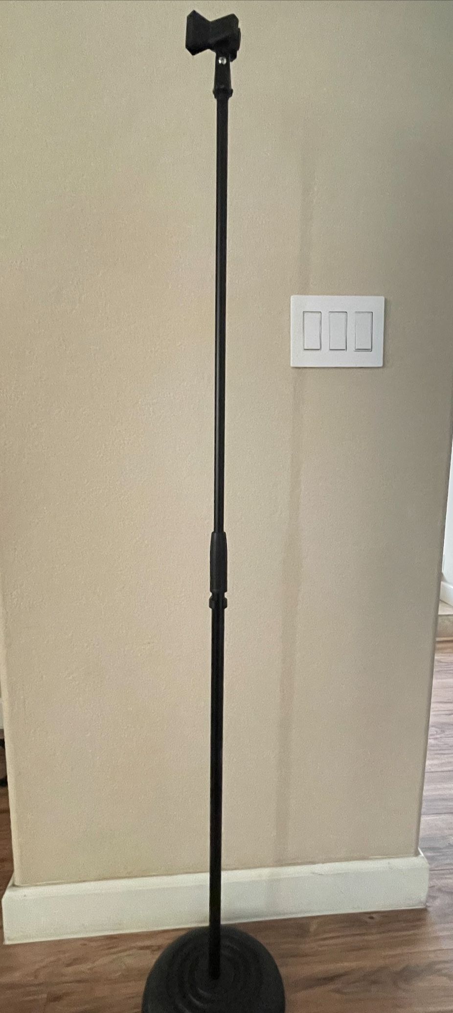 Mic Stand