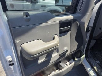 2007 Ford F150 for Parts