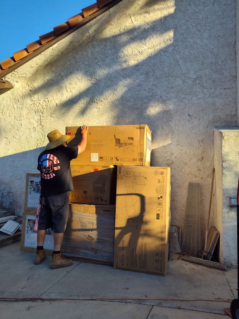 Large Cardboard Boxes For Surprise Celebrations