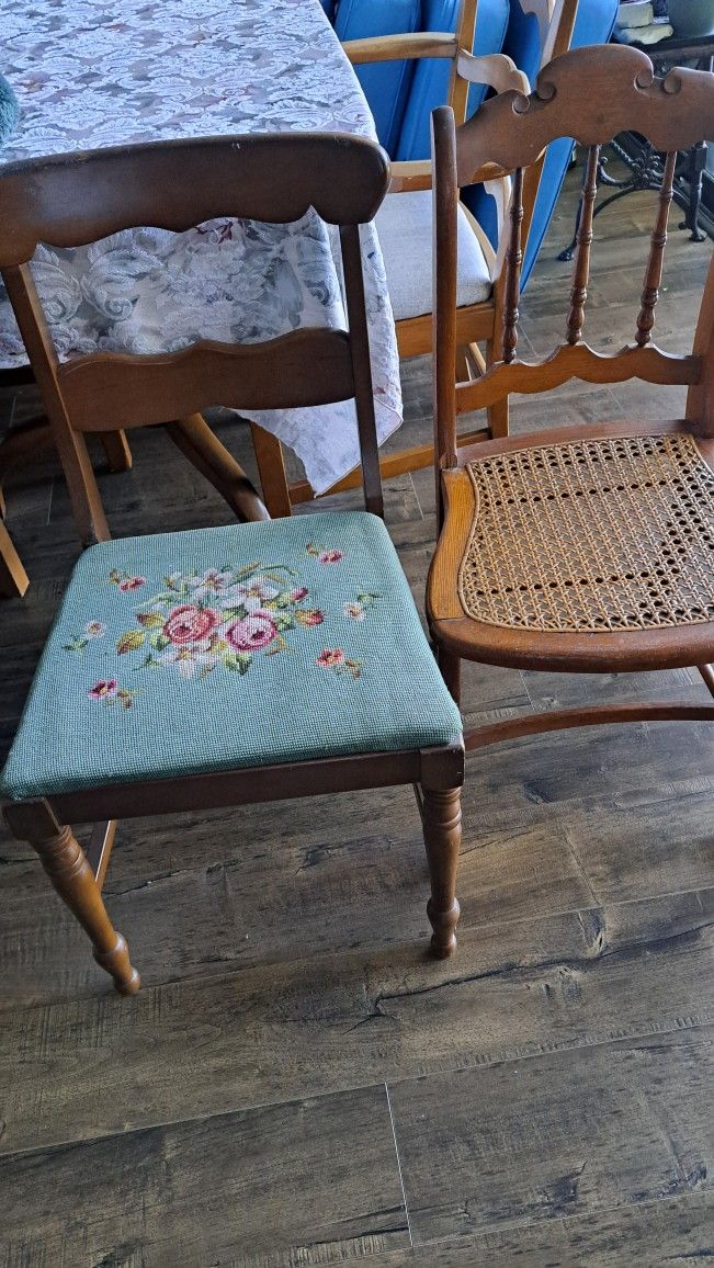 2 Vintage Chairs