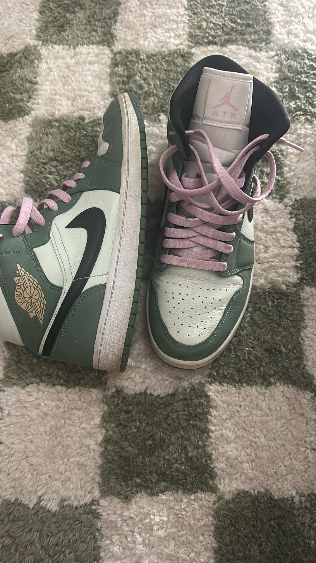 Jordan 1 Mid Size 9.5 Men 11 In Women