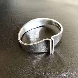 Sterling Silver 925 Taxco Mexico TB-41 Vintage Modernist Hinged Small Clamper Cuff Bracelet 45.54g 7" Wrist