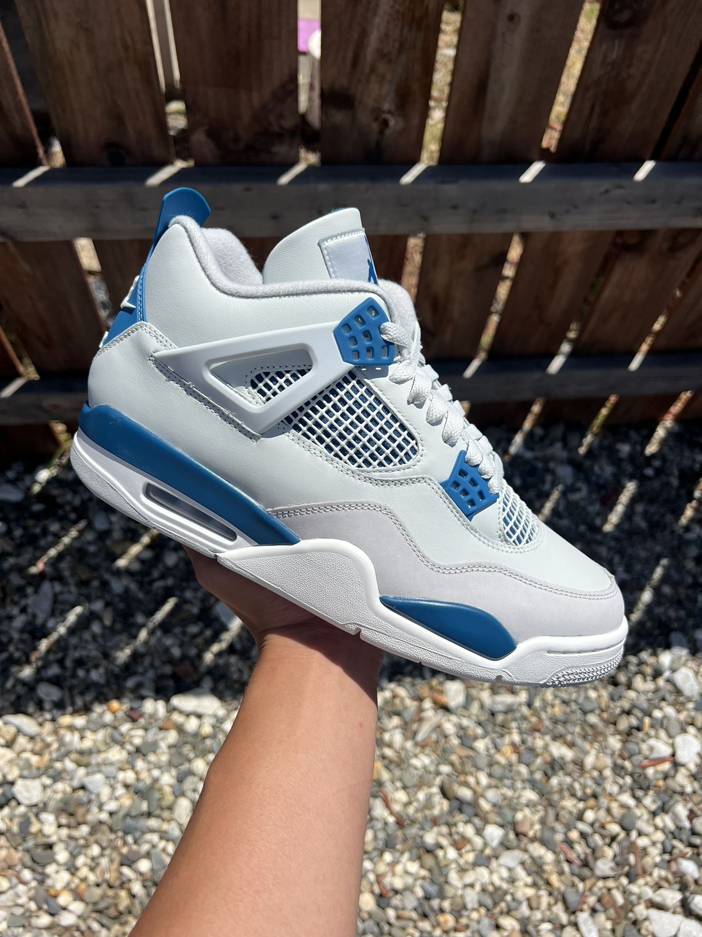 Jordan 4 Military Blue (Size 6.5Y, 7Y, 9, 9.5, 10, 10.5, 11, 12, 13)