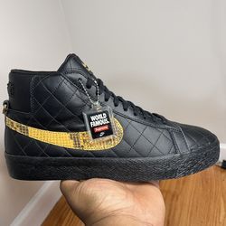 Nike Zoom Blazer Mid QS SB “Supreme Black Snakeskin 2022” DV5078 001 Size 9.5M