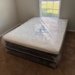 Queen mattress pillow top set with box spring (2pc - new) 