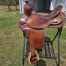 Orthoflex Saddle 16 Inch Seat
