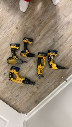 TOOL SET