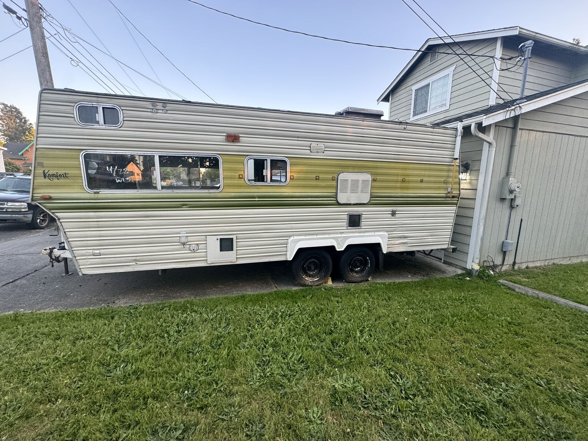 Komfort Trailer