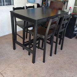 Black Dining Table And 4 Chairs 