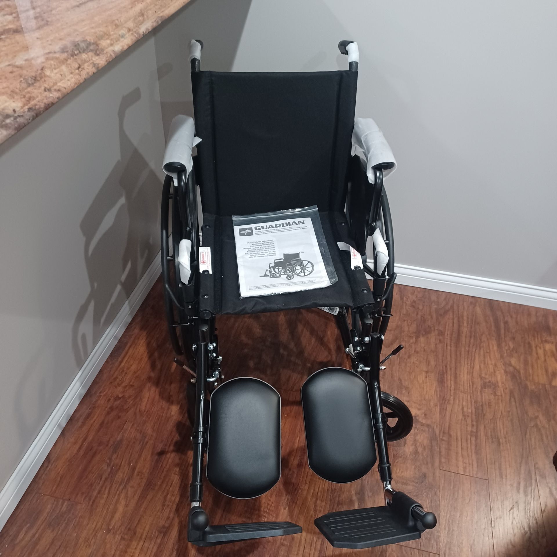 New Medline Lightweight Wheelchair 16 Inch Seat