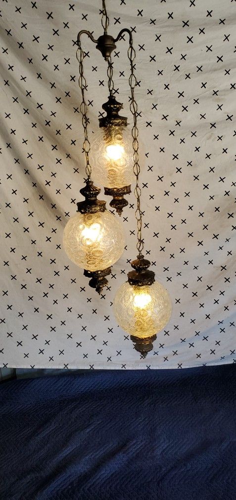 OPEN TO OFFERS
XL SWAG LAMP