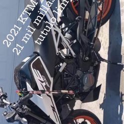 2021 KTM 