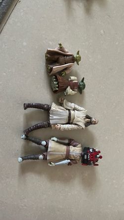 Star Wars Action Figures Lot of 4