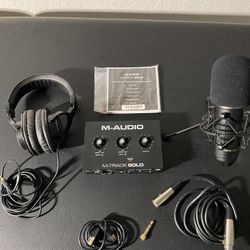 M-AUDIO M-Track Solo Audio interface Bundle