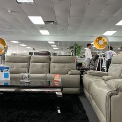 🤩🤩 Leather Power recliner Sofa & Love Seat On Sale Now 💥💥 Last One $1750 !! 