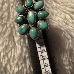 VINTAGE NATIVE AMERICAN ZUNI  STERLING SILVER & NATURAL TURQUOISE CLUSTER RING, size 6