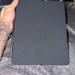 iPad Pro Magic Keyboard Case