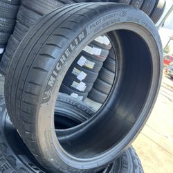 1 Michelin 255/35/20 Installation Included 