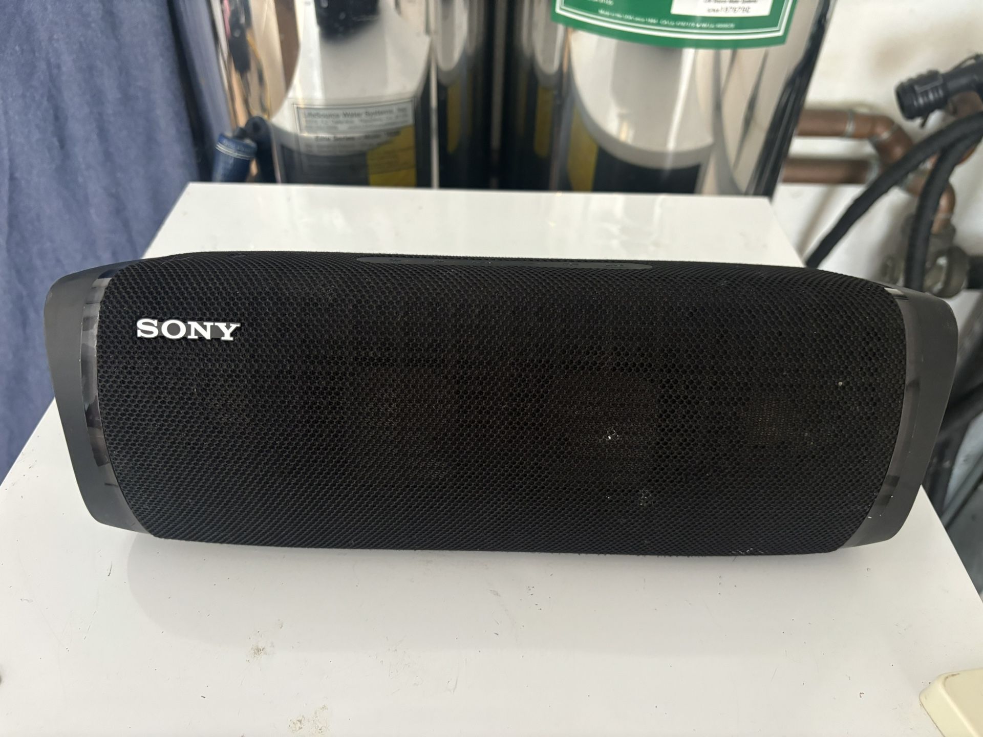 Sony Xb43