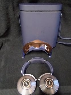 Dyson noise cancelling headphones