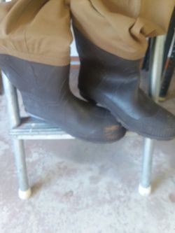 Red Ball chest waders