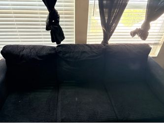 Couch set