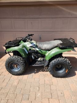 2000 Kawasaki Prairie 300 4x4 four wheeler