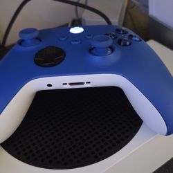 ⚠️READ⚠️ Xbox Series S + Extras