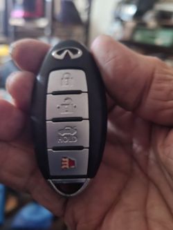 Infiniti Nissan  fob 4 bottom