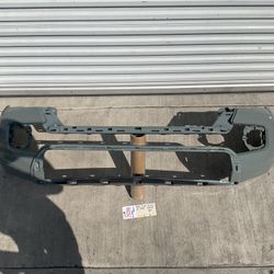 2016 2023 TOYOTA TACOMA FRONT BUMPER COVER OEM 52119 04240