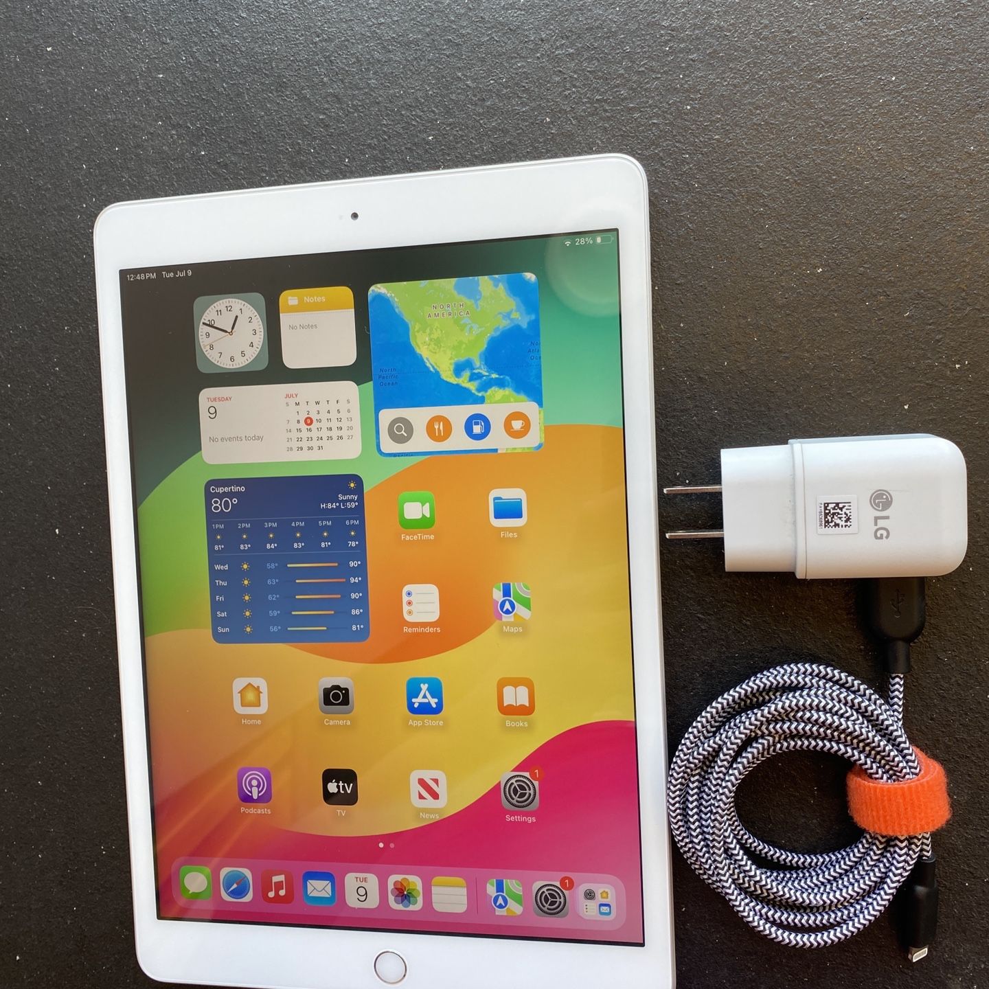APPLE iPAD 8TH GEN 10.2” 32GB WI-FI ONLY (A2270) WHITE SILVER