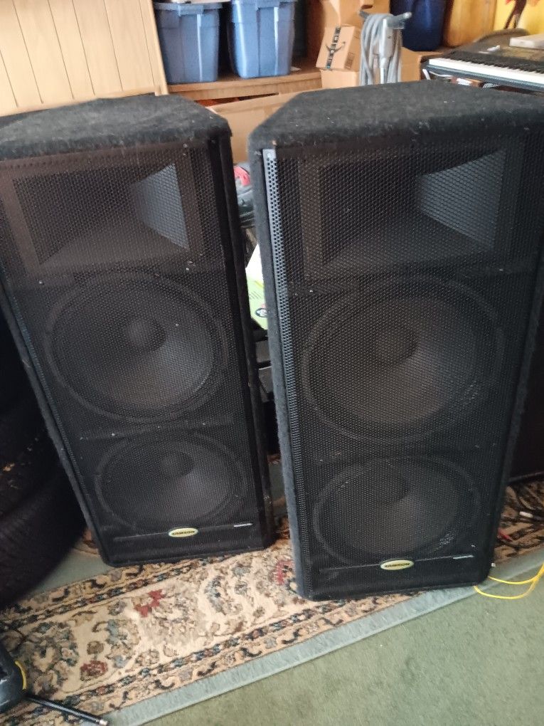 Samson Resound HD RS215HD