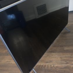 Samsung 43″ Smart 4K TV — SOLD AS-IS