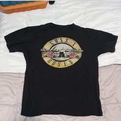 guns n’ roses shirt 