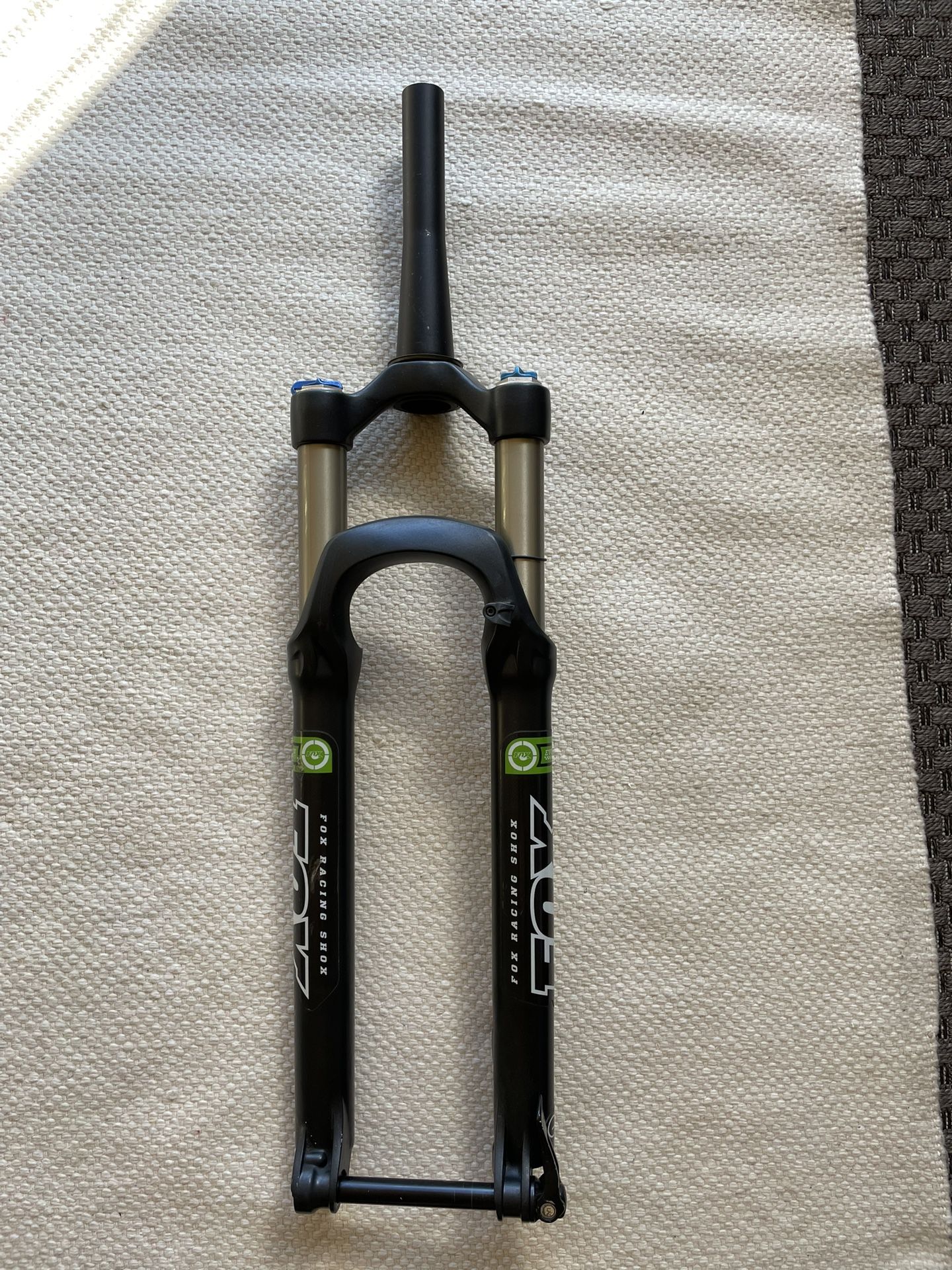 Bike Fork - FOX EVOLUTION 32 FLOAT 29" 120mm - Condition - like brand new - Will add fork pump - 29" inch wheels Axle 100x15 mm - Travel 120mm - Steer
