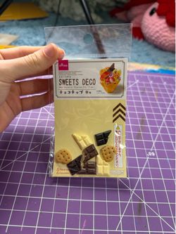 Fake Chocolate Deco Pieces for Crafts (8 pcs)