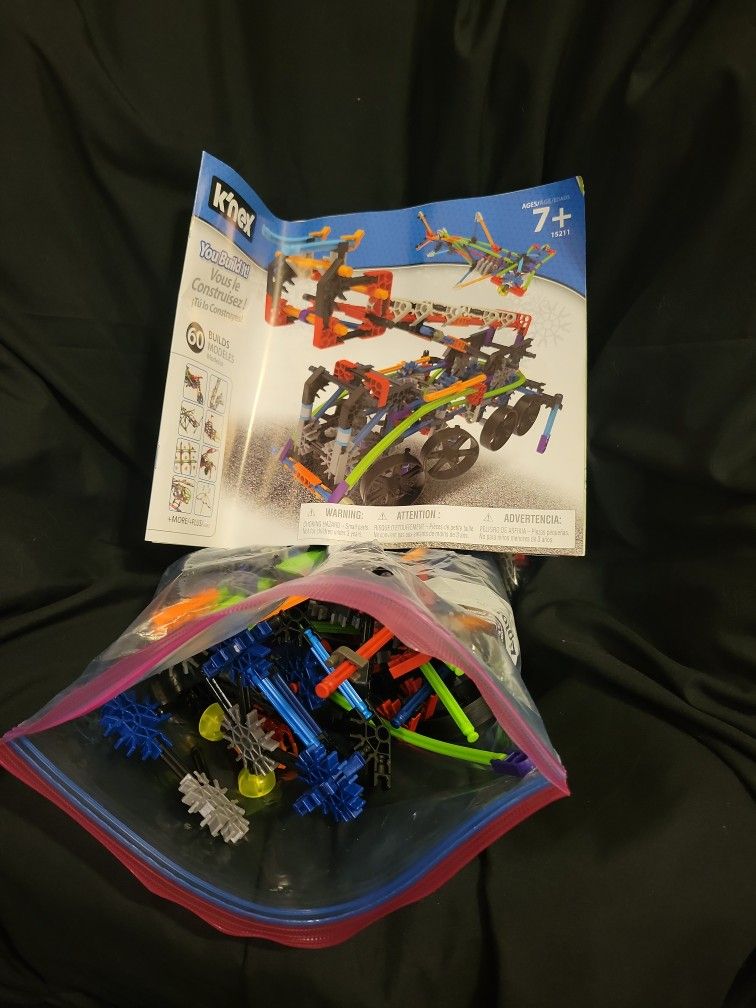 K'NEX Building Set