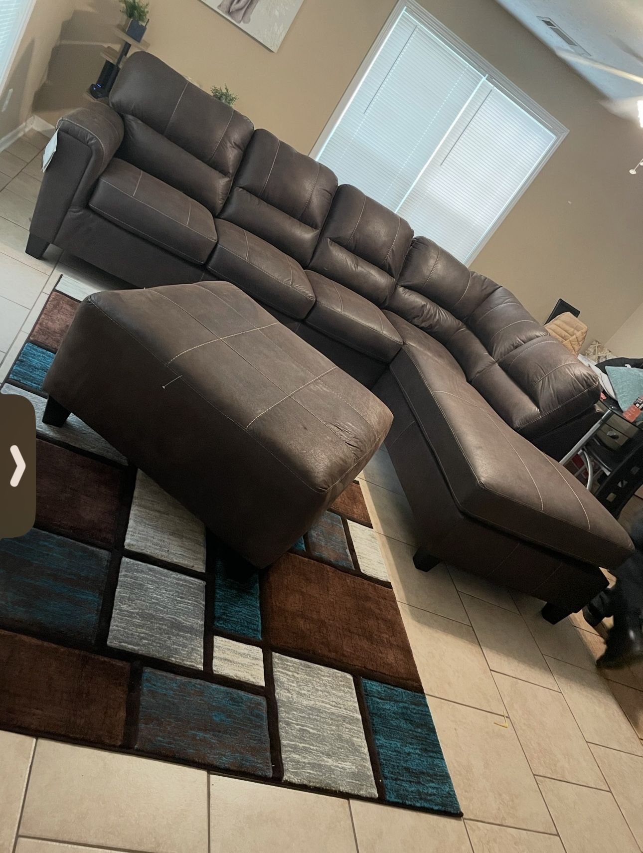 Brown Sectional w/ ottoman *FIRM ON PRICE*