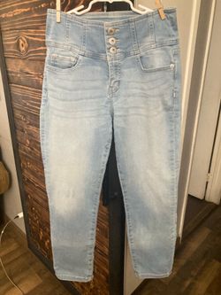 Woman’s Jeans Size 11