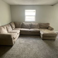 Sectional Couch 